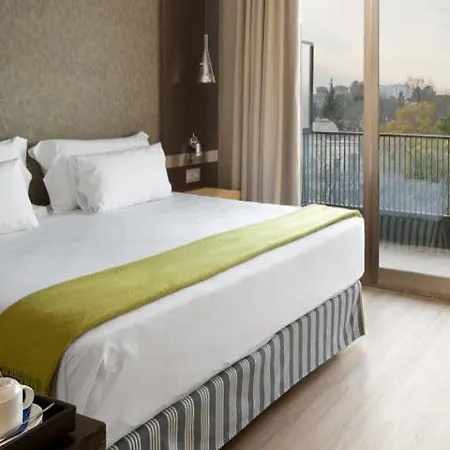 Nh Avenida Jerez Hotel 4*